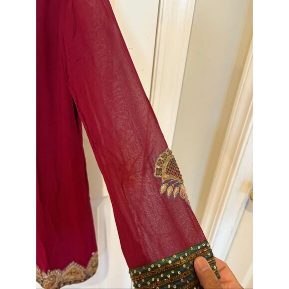 Fuschia Embellished Churidaar - Picture 4 of 15